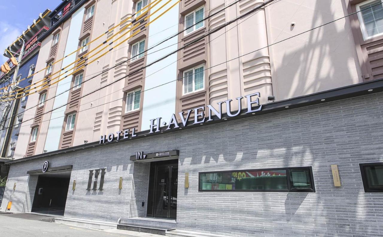 H Avenue Hotel In Gyeongju Ngoại thất bức ảnh